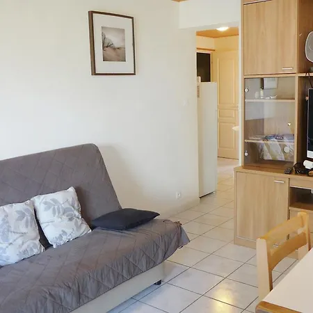 Дом отдыха Apartment La Pinede Ла-Мадраг