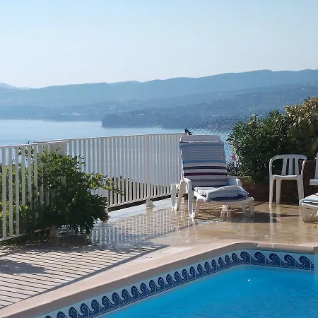 Apartment La Pinede Дом отдыха Ла-Мадраг