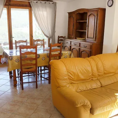 Apartment La Pinede Ла-Мадраг