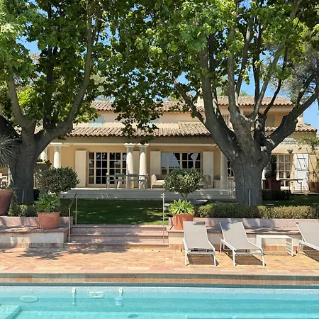Villa Au Milieu Des Vignes