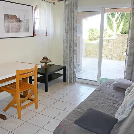 Apartment La Pinede Holiday home *