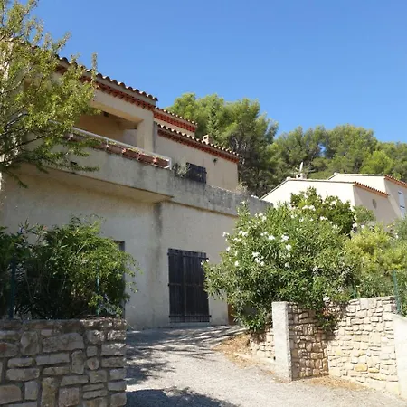 Apartment La Pinede Holiday home La Madrague